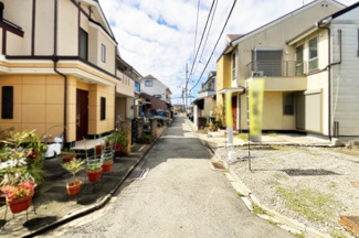 【前面道路含む現地写真】 | 伏見区深草十九軒町　土地 | 〈こちらの物件〉に興味がある方はお気軽にお問い合わせ下さい！月々のお支払い希望額からお客様が購入可能な物件の価格をシミュレーション致します！