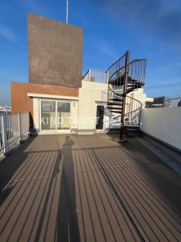 リバープレイス梅田北のバルコニー|開放的で明るい空間を演出してくれるバルコニーです