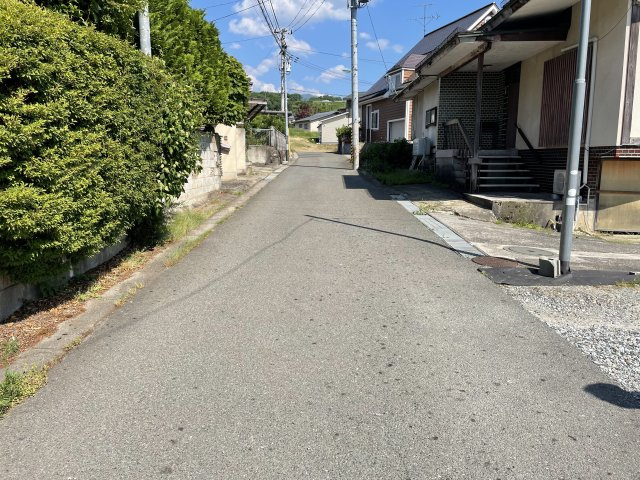 【前面道路含む現地写真】 | 山形市蔵王半郷　土地