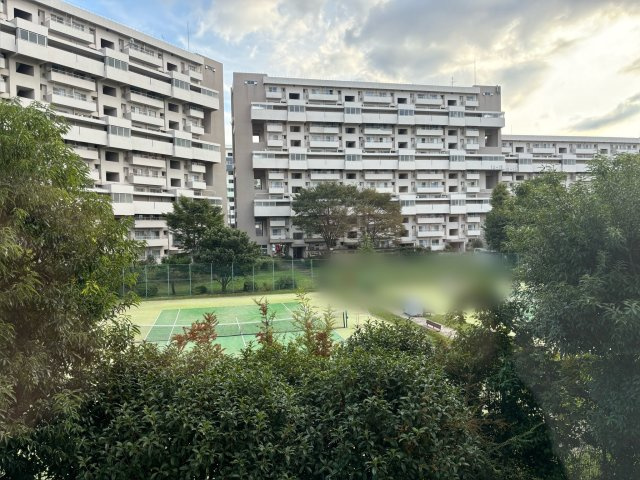 みさと団地10街区22号棟の画像