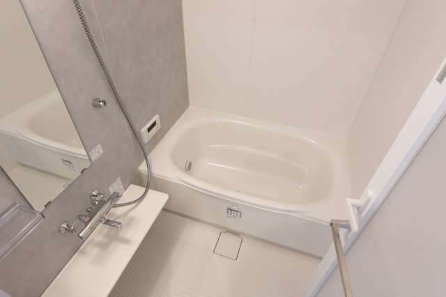 【浴室】 | ベルンガーデン勝山北