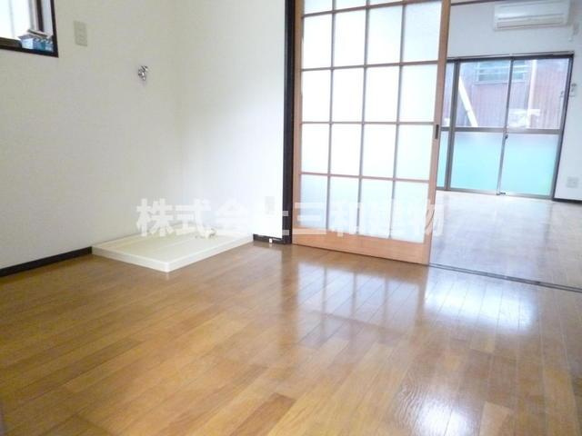 榎本ハイムのキッチン|同間取り別室の参考写真です