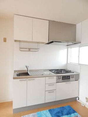 【キッチン】 | マルセイユ国分町B棟 | コンパクトなキッチンで掃除もラクラク