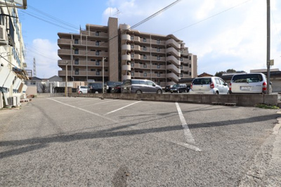 【駐車場】 | セブンハイツ津久野