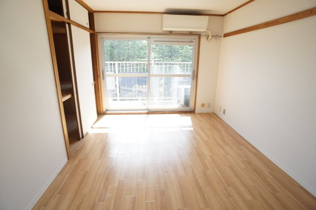 逆瀬台住宅2号棟のその他