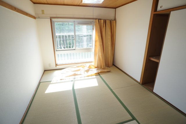 逆瀬台住宅2号棟の内装