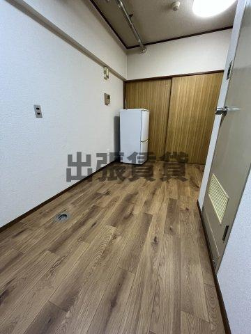 仲介手数料０円！チサンマンション栄の居間・リビング