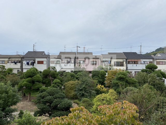 パレーシャル森田のバルコニー|パレーシャル森田