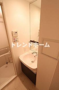 プレサンス梅田北デイズの独立洗面台|選べる家電プランあり！！