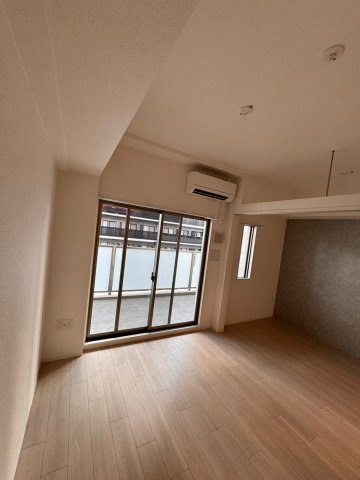 大阪市浪速区敷津西１丁目の賃貸マンションの居間・リビング