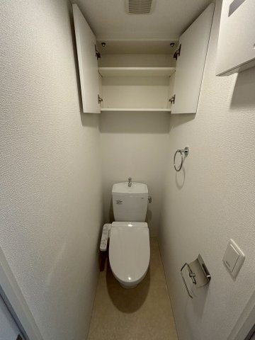 大阪市浪速区敷津西１丁目の賃貸マンションのトイレ