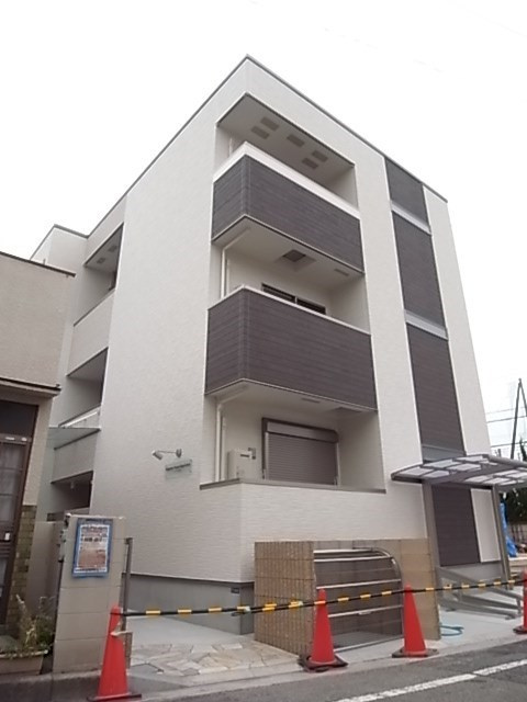 尼崎市長洲東通２丁目のアパート