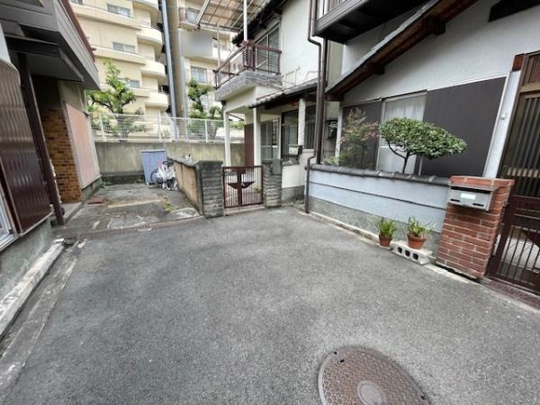 【前面道路含む現地写真】 | 鶴見区今津南3丁目　中古戸建