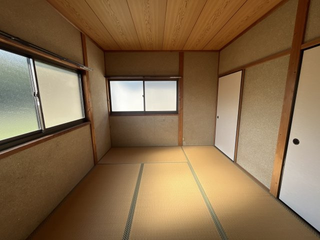 循環器戸建ての寝室