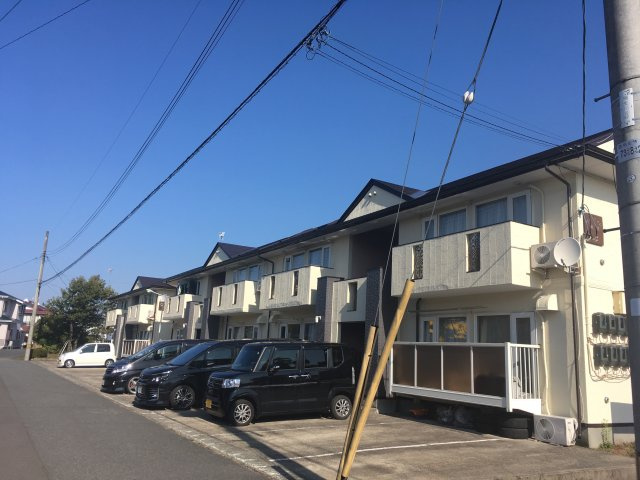 十和田市元町西１丁目のアパート