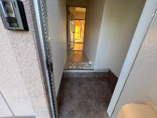 メゾンブランシェヨシダＢの玄関|玄関（イメージ）