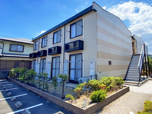 レオパレスカーサ　キースの外観