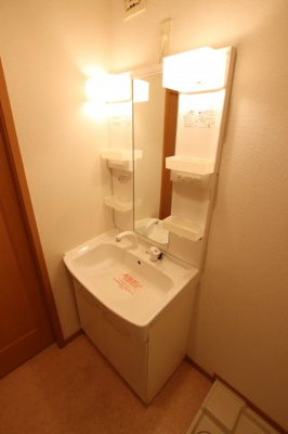 【独立洗面台】 | インヴィテ・ボヌールⅡ番館