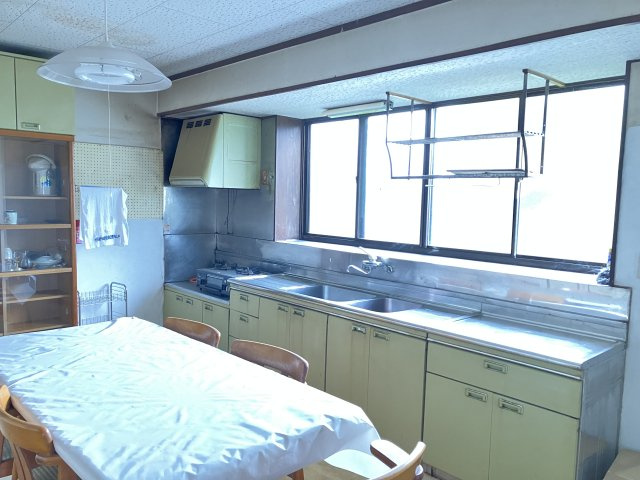 【中古住宅】中山町大字長崎字文新田戸建のキッチン