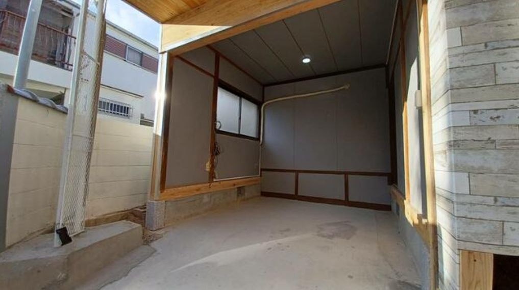 HASEGAWABOX-鈴蘭台の駐車場