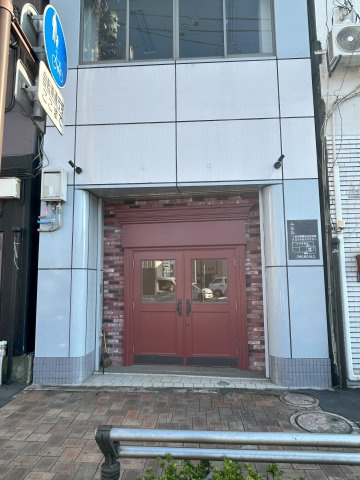 【玄関】 | 沼津市大手町五丁目 売中古住宅(事務所・店舗) EH05413 | 沼津市大手町　エントランス