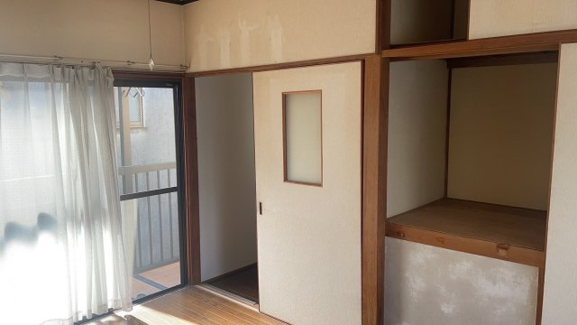 東淀川区大桐五丁目戸建て　BRAVI不動産の洋室