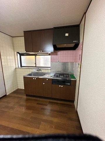 東淀川区大桐五丁目戸建て　BRAVI不動産のキッチン