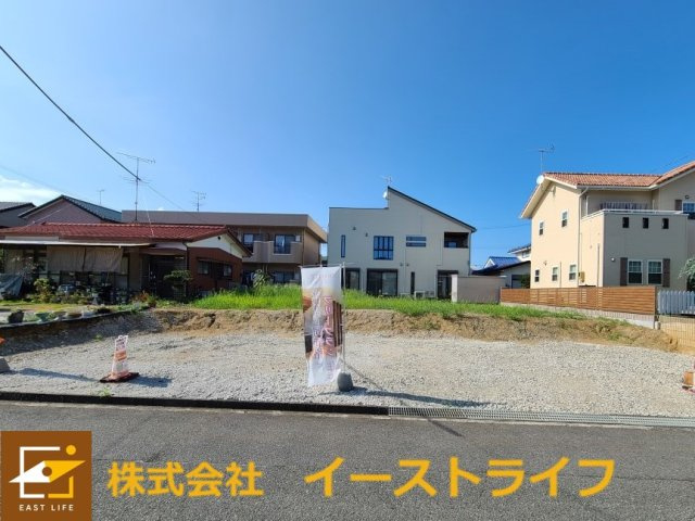 【新築戸建】郷ヶ丘5期の前面道路含む現地写真|現況写真です。来年3月完成予定です。