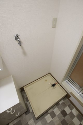 【設備】 | ヴィーブル七々色 | 室内洗濯機置場