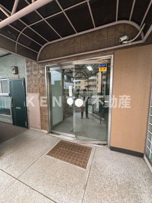 【エントランス】 | 多摩川フラワーマンション | 毎日通るエントランスはこのようになっています