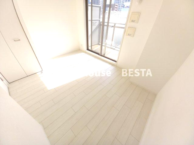 エスリード神戸三宮の居間・リビング