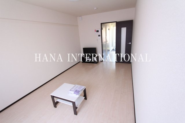 レオネクストエースの居間・リビング