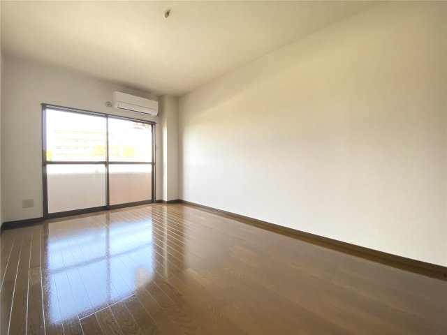 クロノス新生の内装