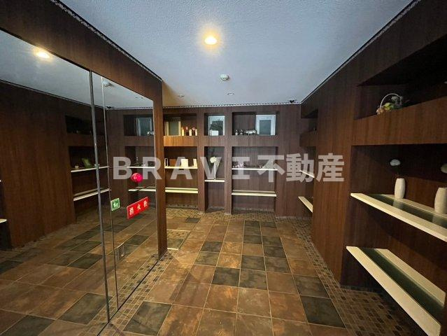クリスタルブライト本町東　BRAVI不動産のロビー|【クリスタルブライト本町東】ロビーです