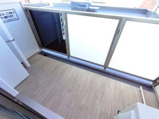 【バルコニー】 | 開放的で明るい空間を演出してくれるバルコニーです