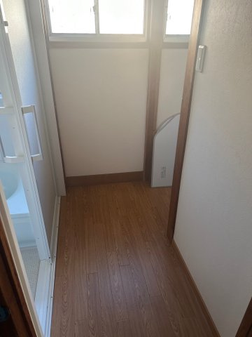 静岡県静岡市葵区幸庵新田の脱衣所