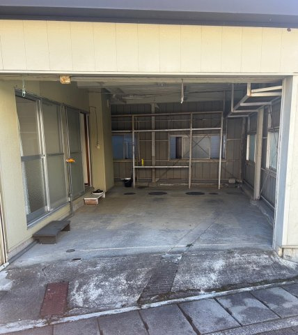 静岡県静岡市葵区幸庵新田の駐車場