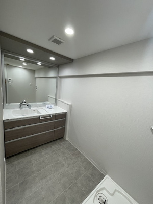 【脱衣所】 | グラン・ドムール府中