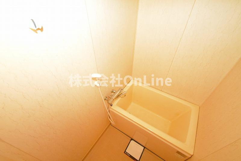 東大阪市源氏ケ丘の賃貸マンションの浴室