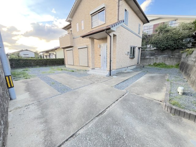 長浦台３丁目戸建ての駐車場