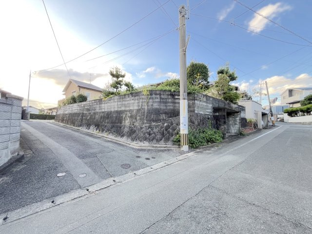 長浦台３丁目戸建ての前面道路含む現地写真