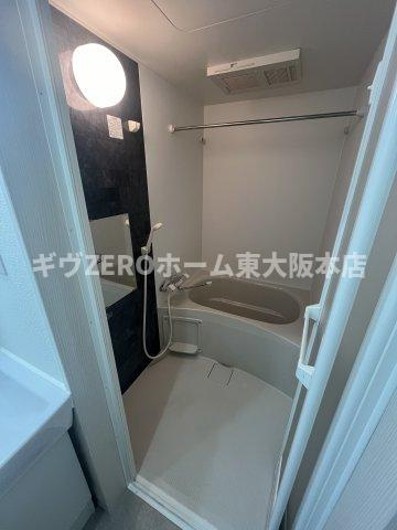 エムフラット衣摺Ⅰの浴室