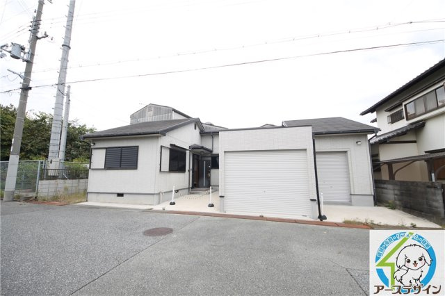 明石市大久保町八木の中古一戸建の前面道路含む現地写真|前面道路含む現地写真です