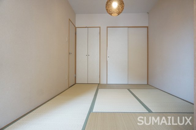 熊本市中央区新屋敷２丁目の賃貸マンションの和室
