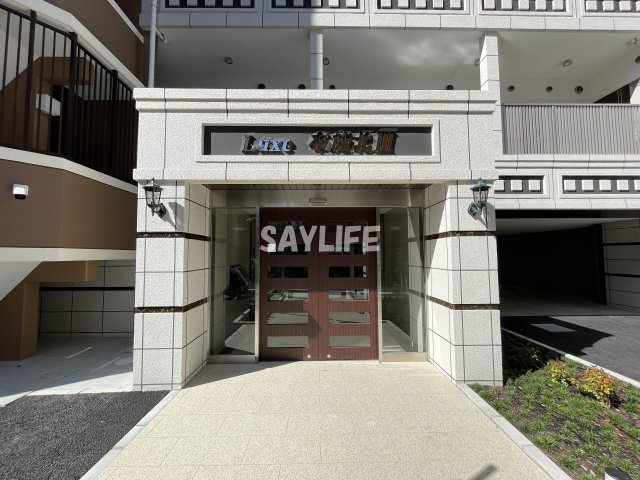 Luxe布施北Ⅲのエントランス