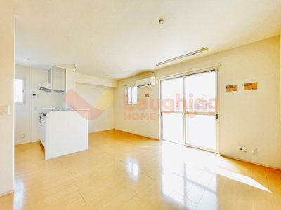 【居間・リビング】 | モンテカスカーダA棟 | 居間です