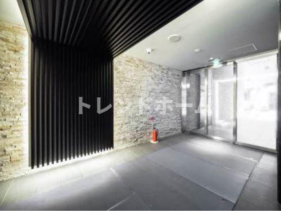 プラシーデンス本町のエントランス|選べる家電プランあり！！