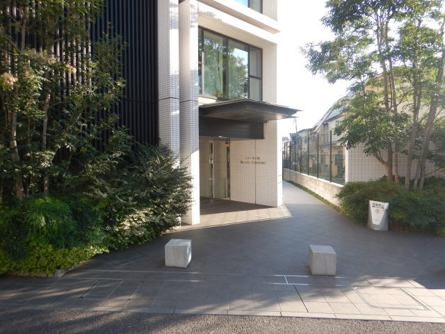 シティハウス東池袋のエントランス