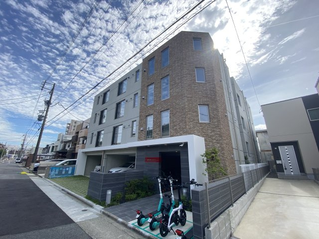 quador川名