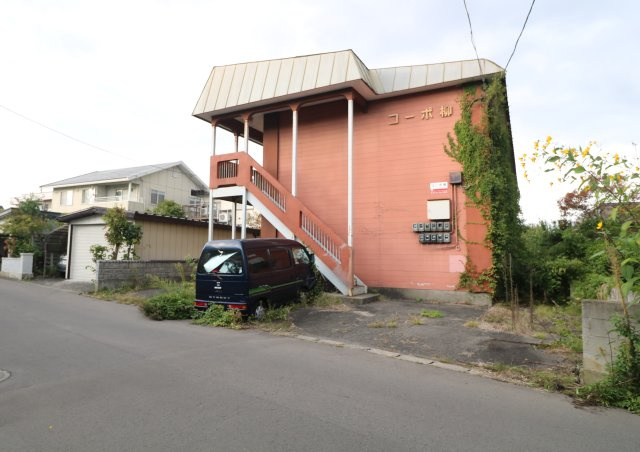 【オーナーチェンジ物件】　弘前市　樹木　アパート